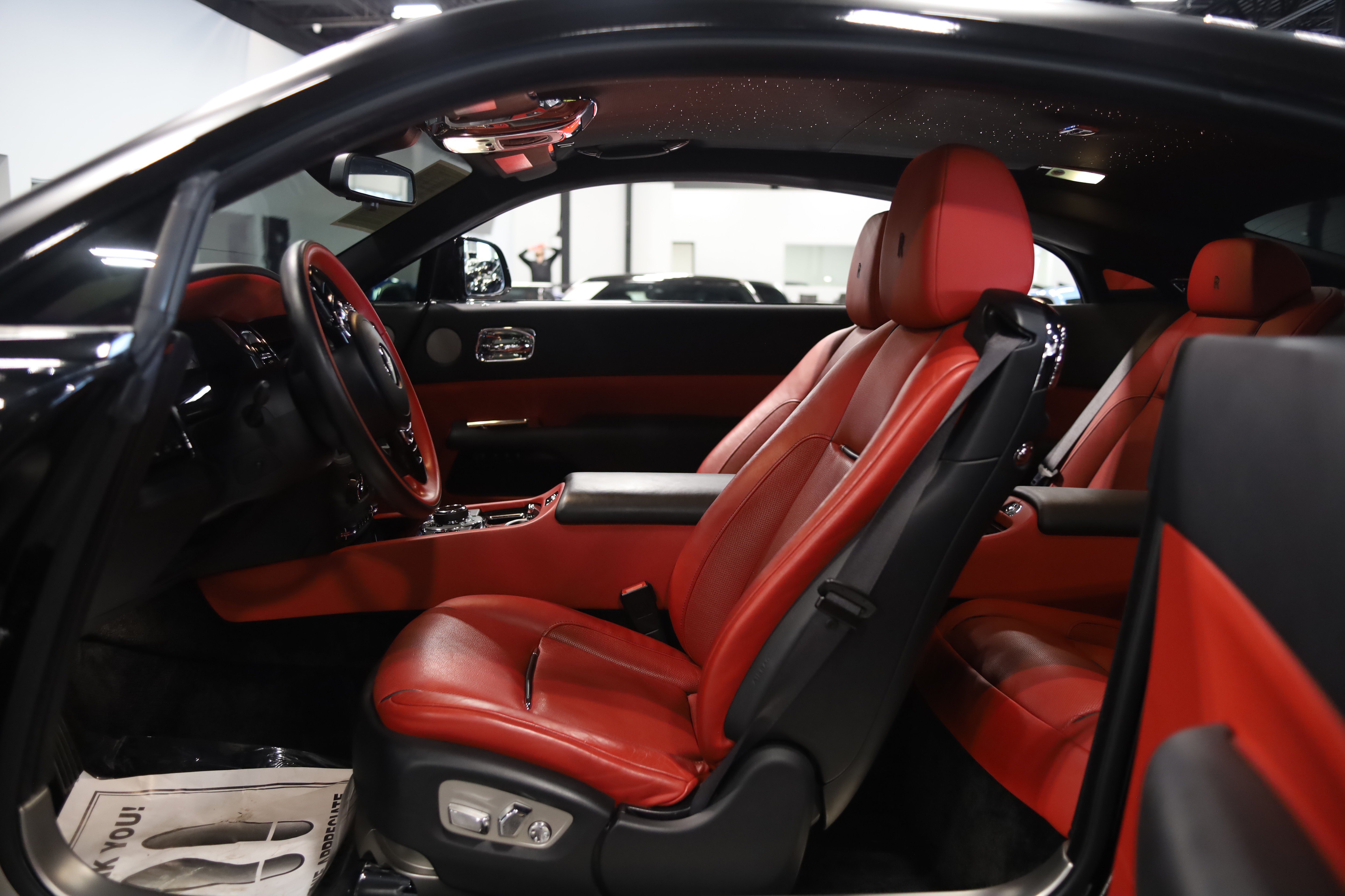 Used 2018 Rolls-Royce Wraith RWD image 14