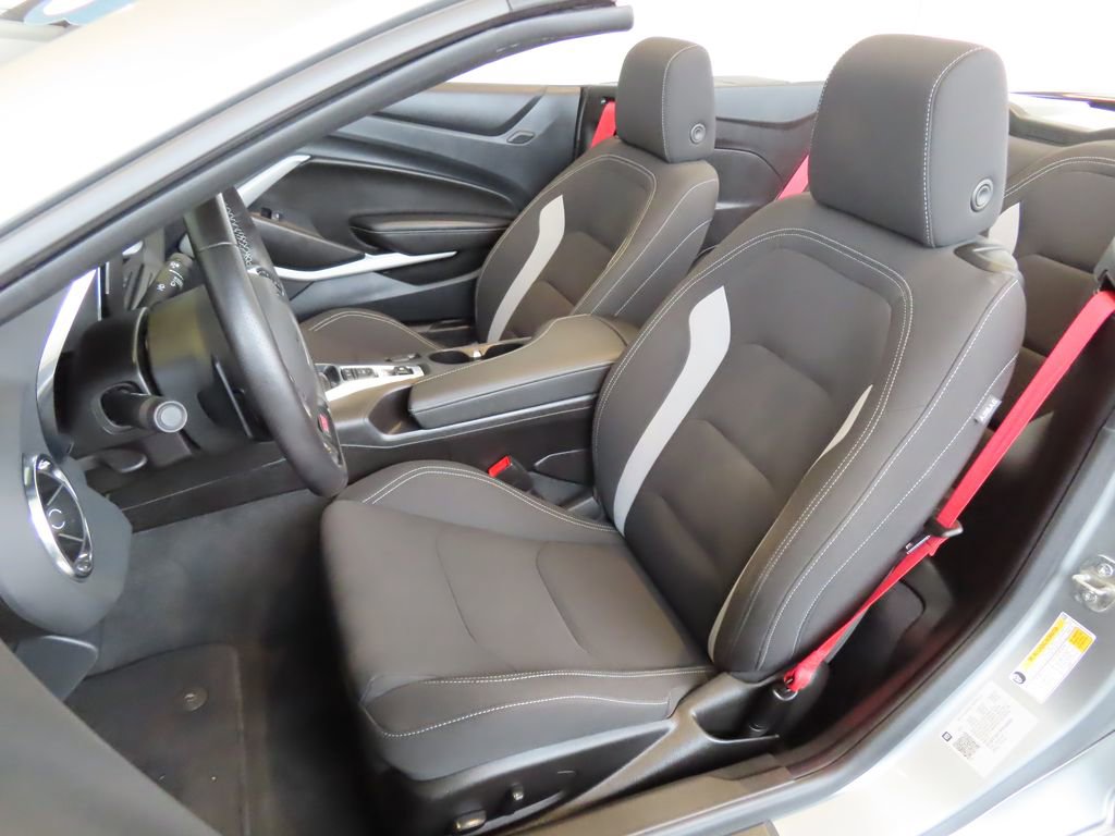 Certified 2023 Chevrolet Camaro SS RWD image 20