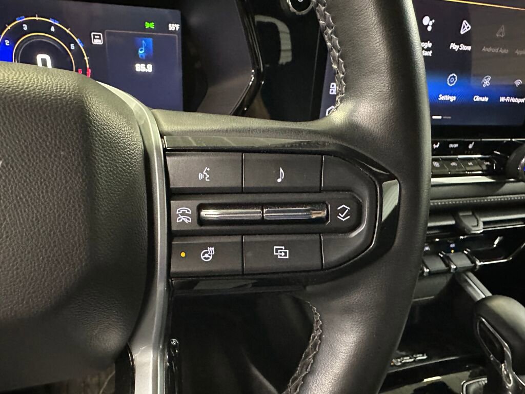 Certified 2024 Chevrolet Colorado LT w/ LT Convenience Package III image 8