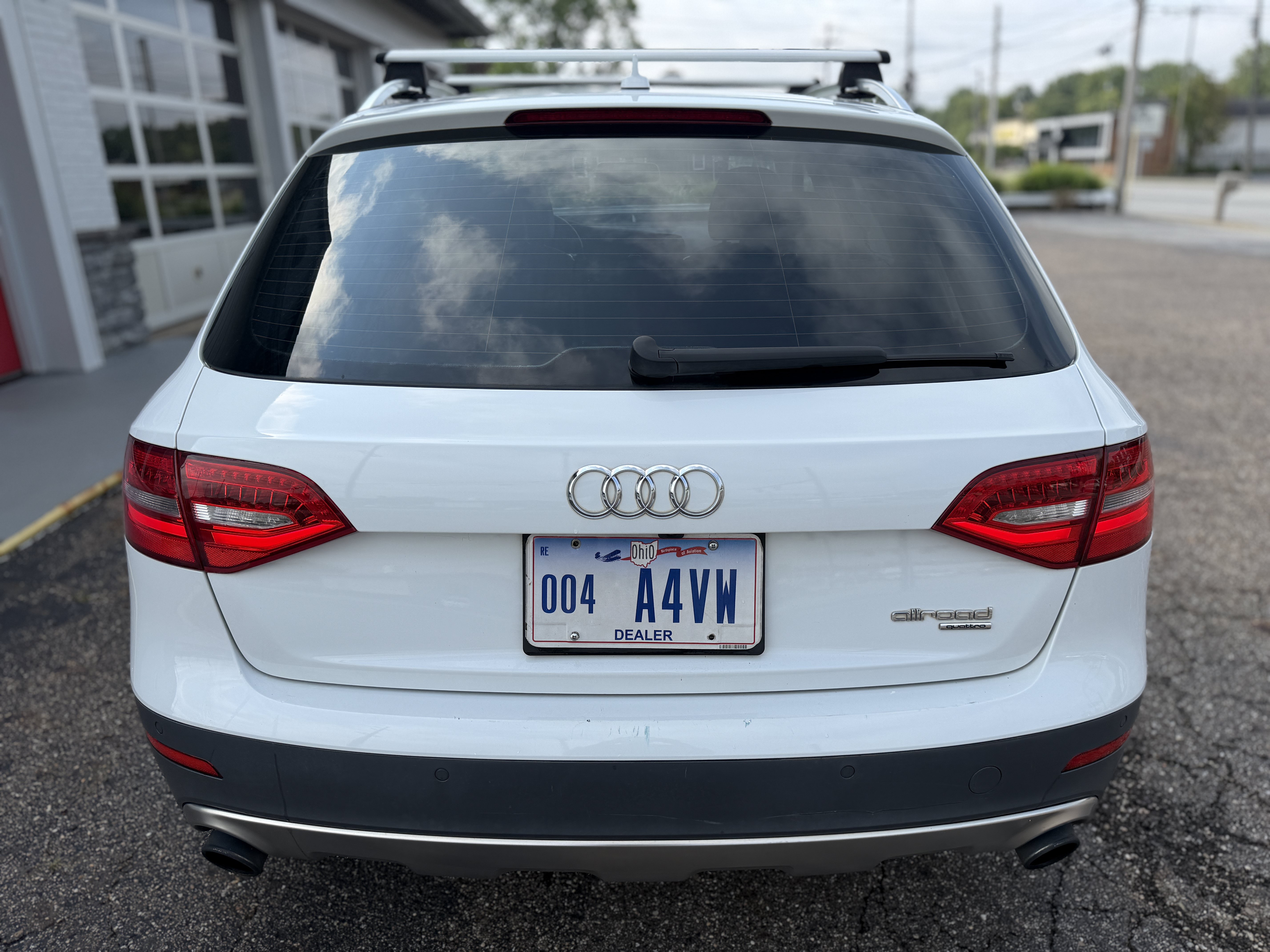 Used 2013 Audi A4 Premium Plus w/ Premium Plus Pkg AWD/4WD image 4