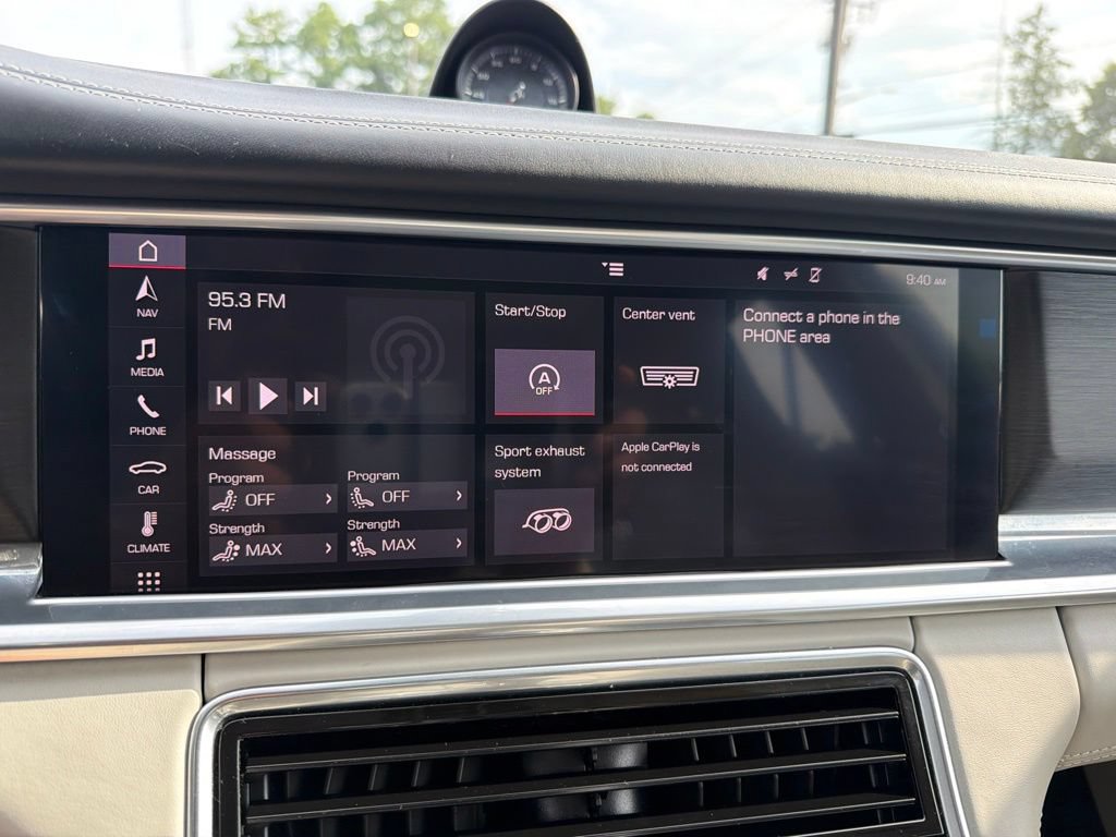 Used 2019 Porsche Panamera GTS AWD/4WD image 11
