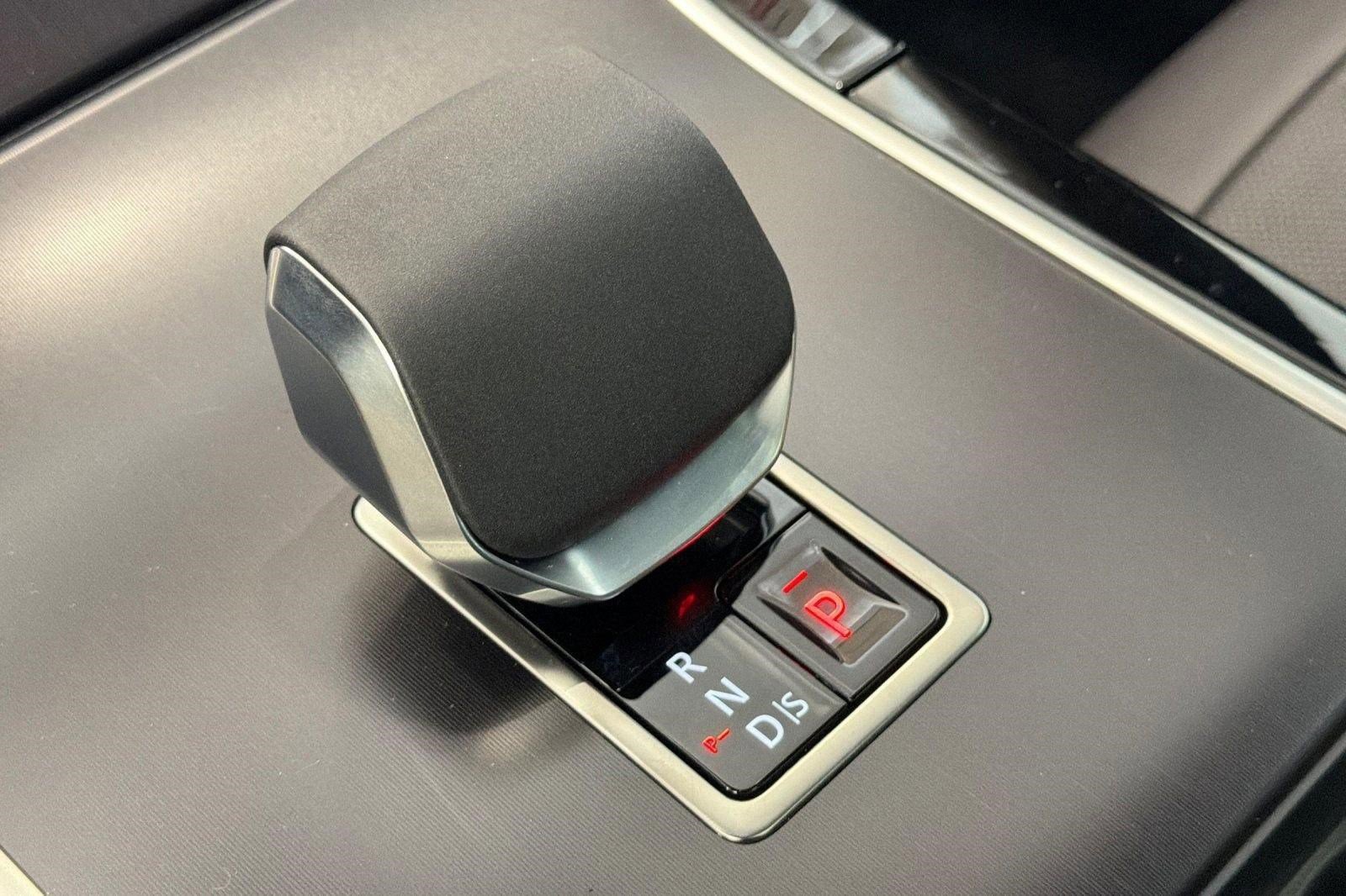 New 2026 Land Rover Range Rover Evoque Dynamic SE AWD/4WD image 18