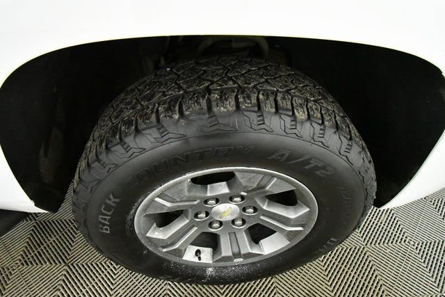 Used 2019 Chevrolet Suburban LT AWD/4WD image 18