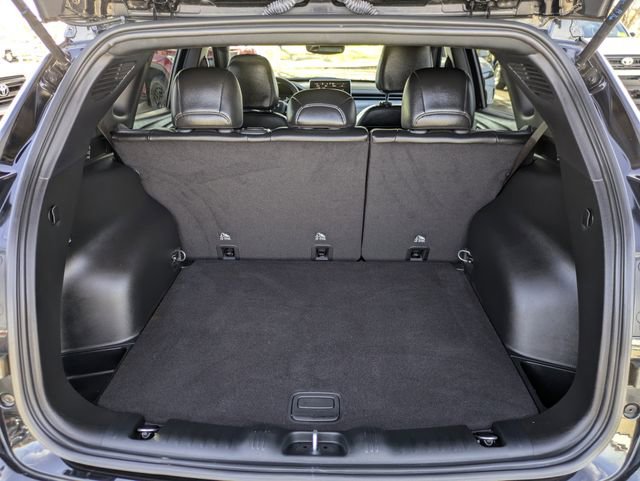 Used 2024 Jeep Compass Latitude image 29