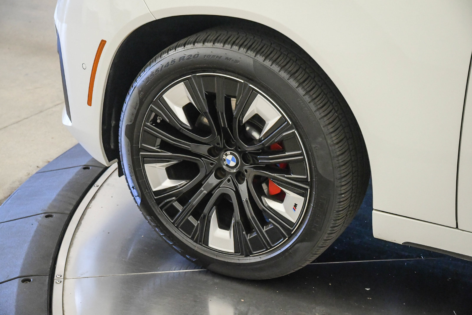 Used 2026 BMW X3 xDrive30i w/ M Sport Package AWD/4WD image 10
