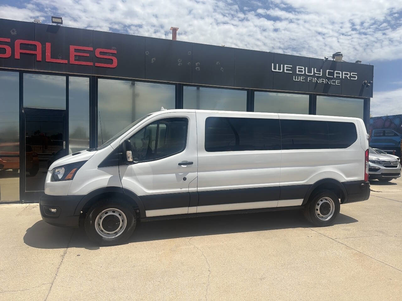 Used 2020 Ford Transit 350 XL RWD image 3