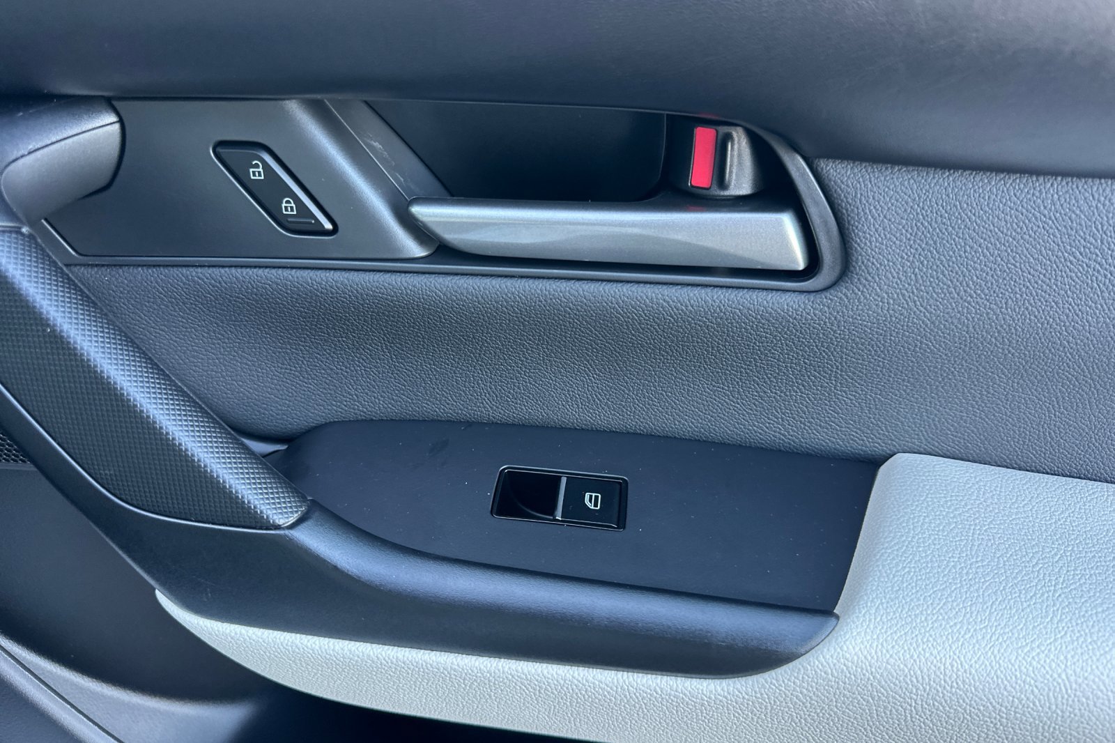 New 2026 MAZDA CX-50 AWD 2.5 S w/ Cargo Package image 19