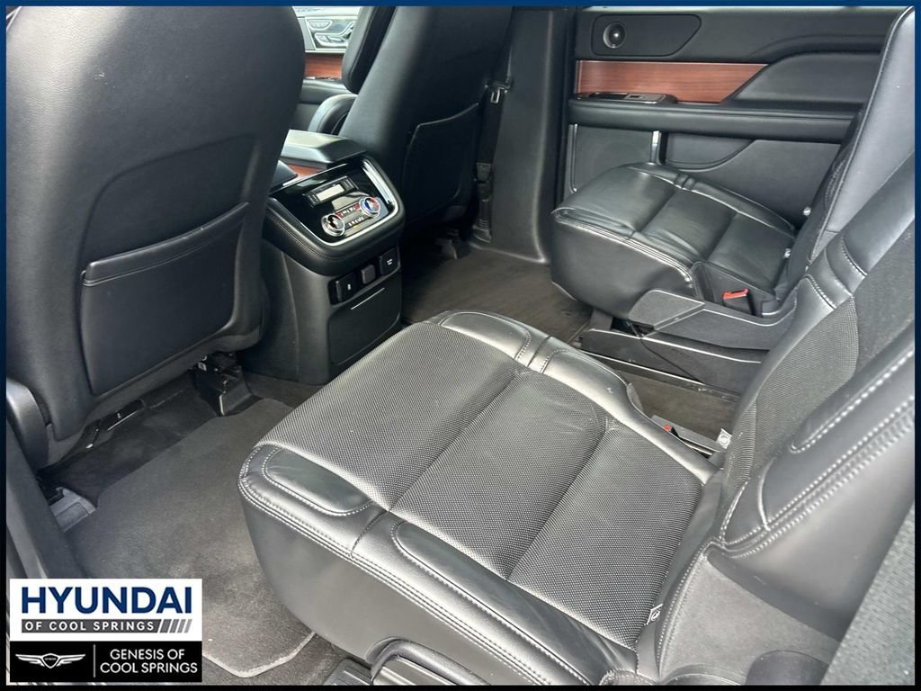Used 2021 Lincoln Navigator L Reserve AWD/4WD image 21