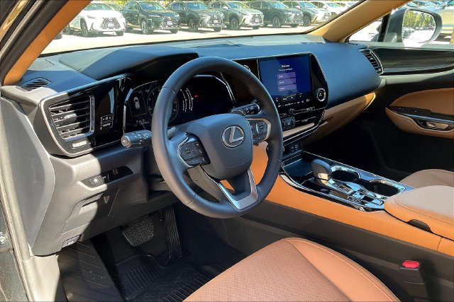 Used 2025 Lexus NX 350 AWD w/ Accessory Package (2T) image 17