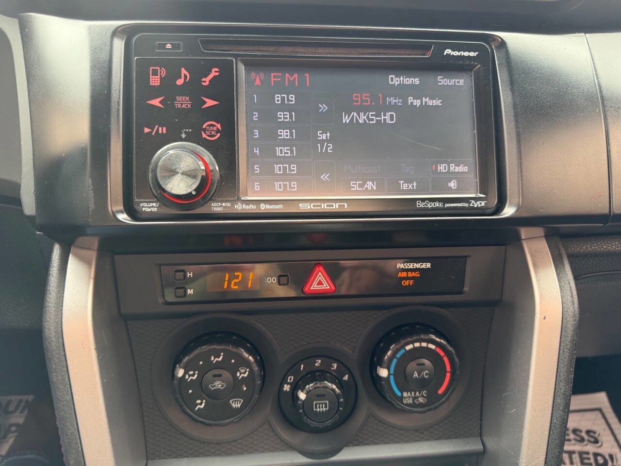 Used 2015 Scion FR-S image 15