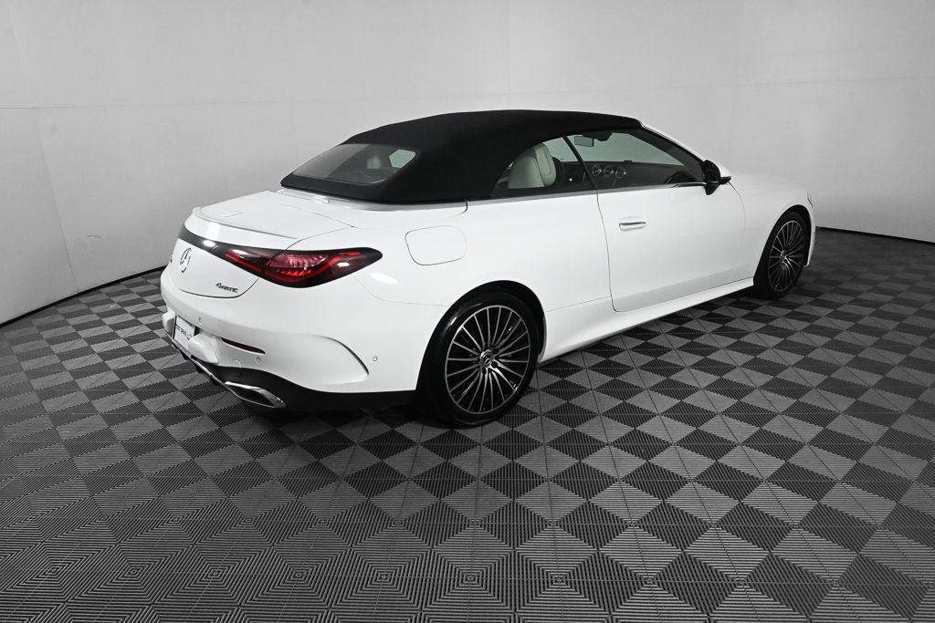 Certified 2024 Mercedes-Benz CLE 450 4MATIC Cabriolet image 24