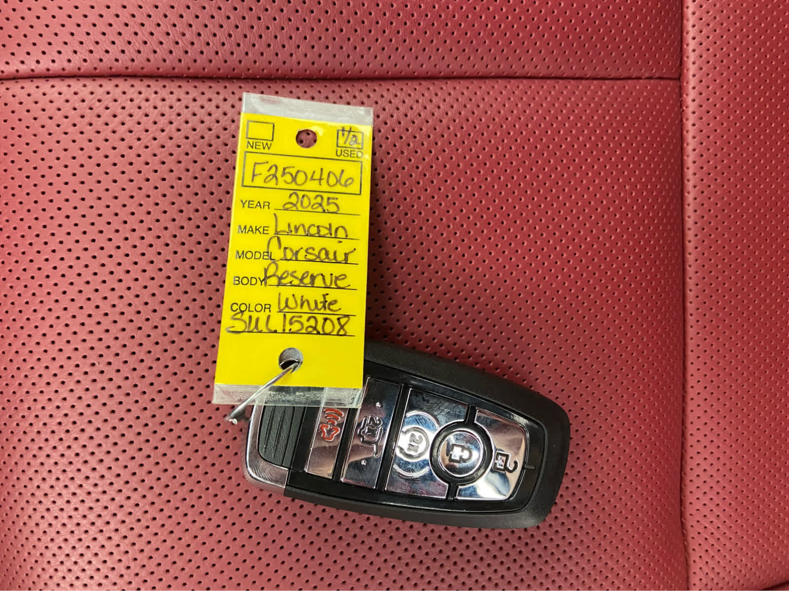 Used 2025 Lincoln Corsair Reserve w/ Jet Appearance Package image 49