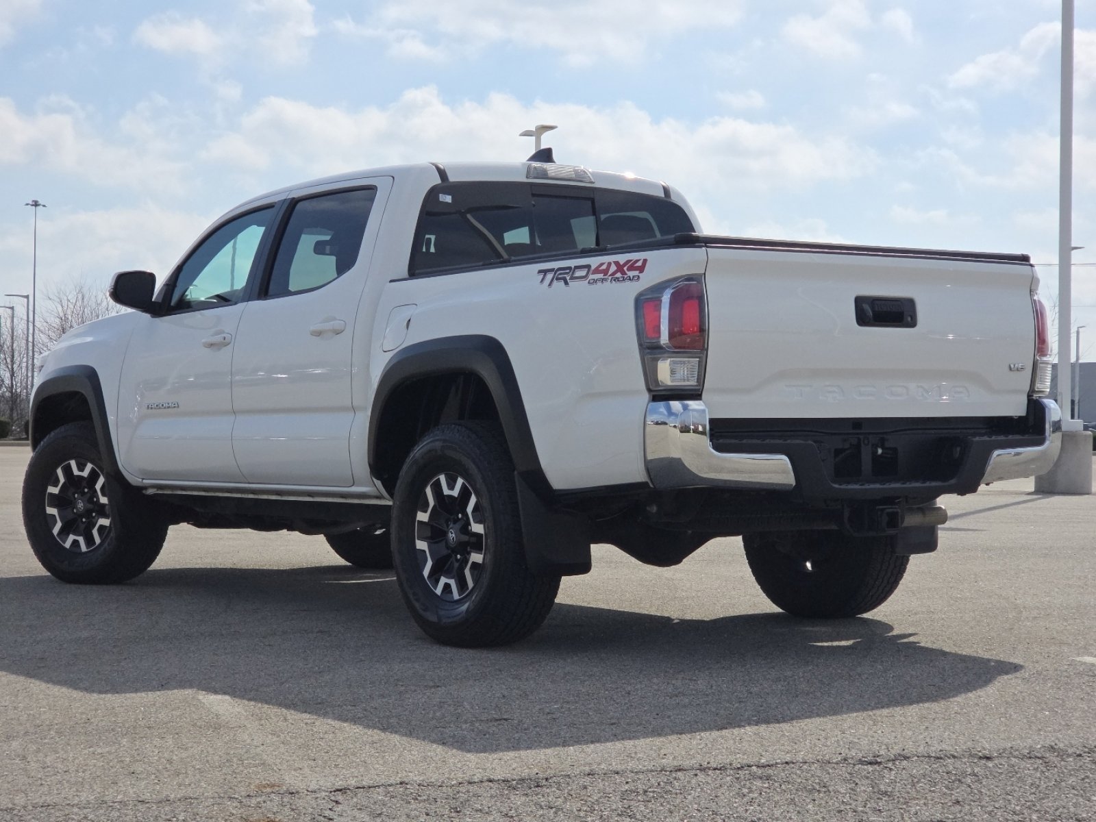 Used 2021 Toyota Tacoma TRD Off-Road image 17