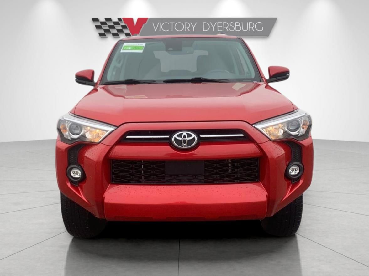 Used 2023 Toyota 4Runner SR5 Premium image 3