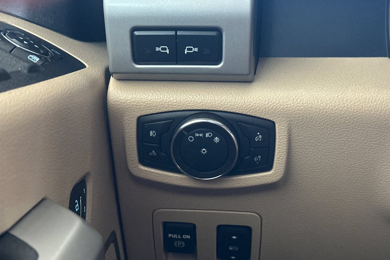 Used 2019 Ford F150 4x4 SuperCrew image 29