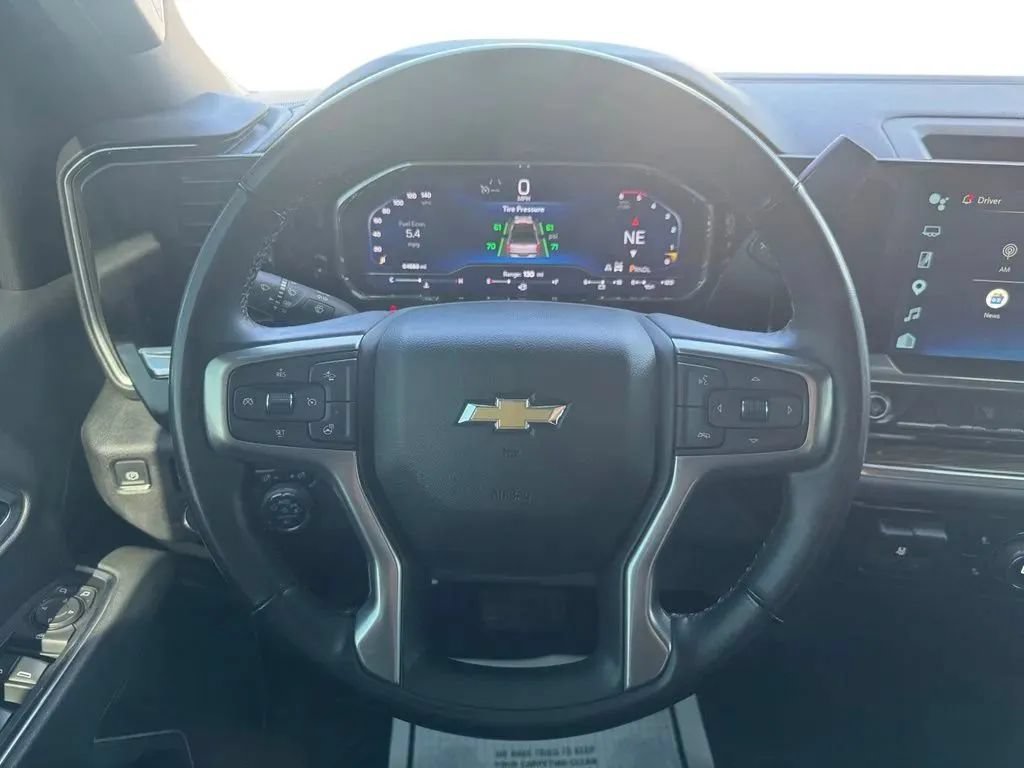 Used 2025 Chevrolet Silverado 2500 LT AWD/4WD image 24