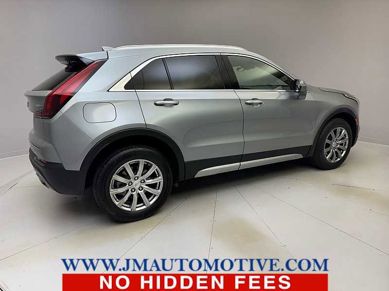 Used 2023 Cadillac XT4 Premium Luxury image 5