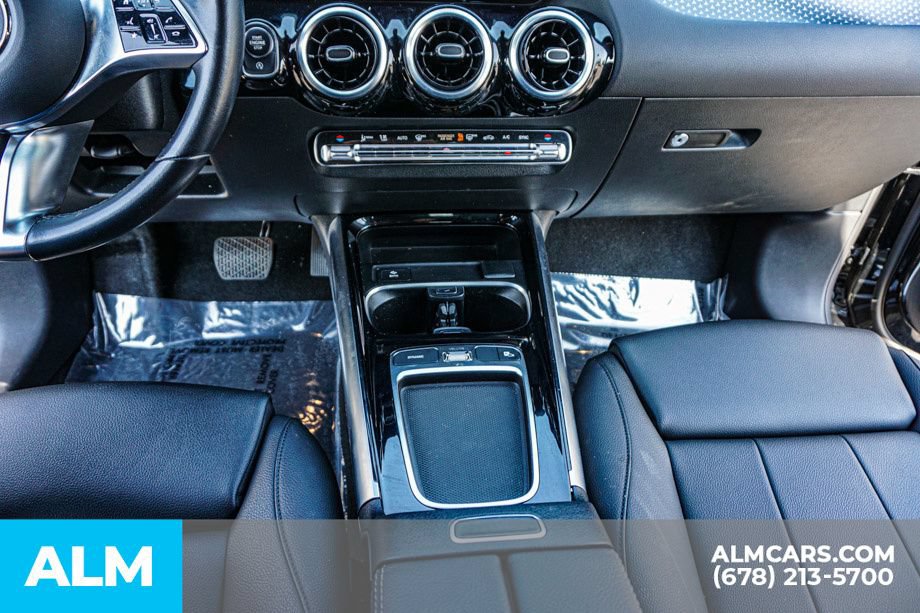 Used 2025 Mercedes-Benz GLA 250 image 41