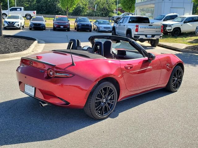 Used 2024 MAZDA MX-5 Miata Club w/ Weather Package image 3