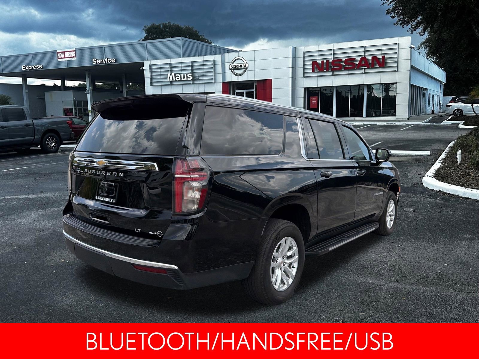 Used 2024 Chevrolet Suburban LT AWD/4WD image 6
