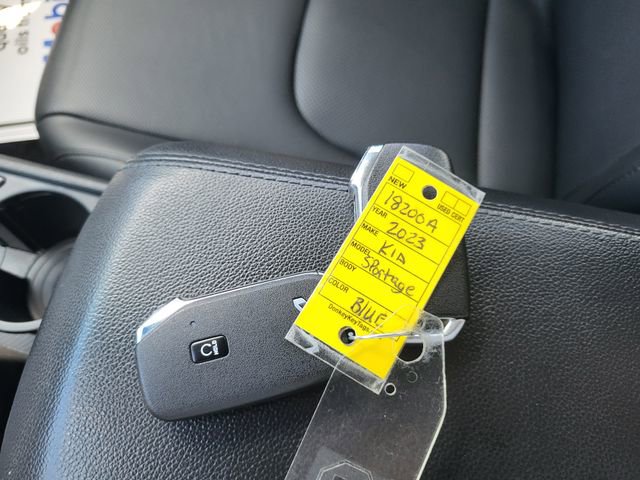 Used 2023 Kia Sportage EX image 26