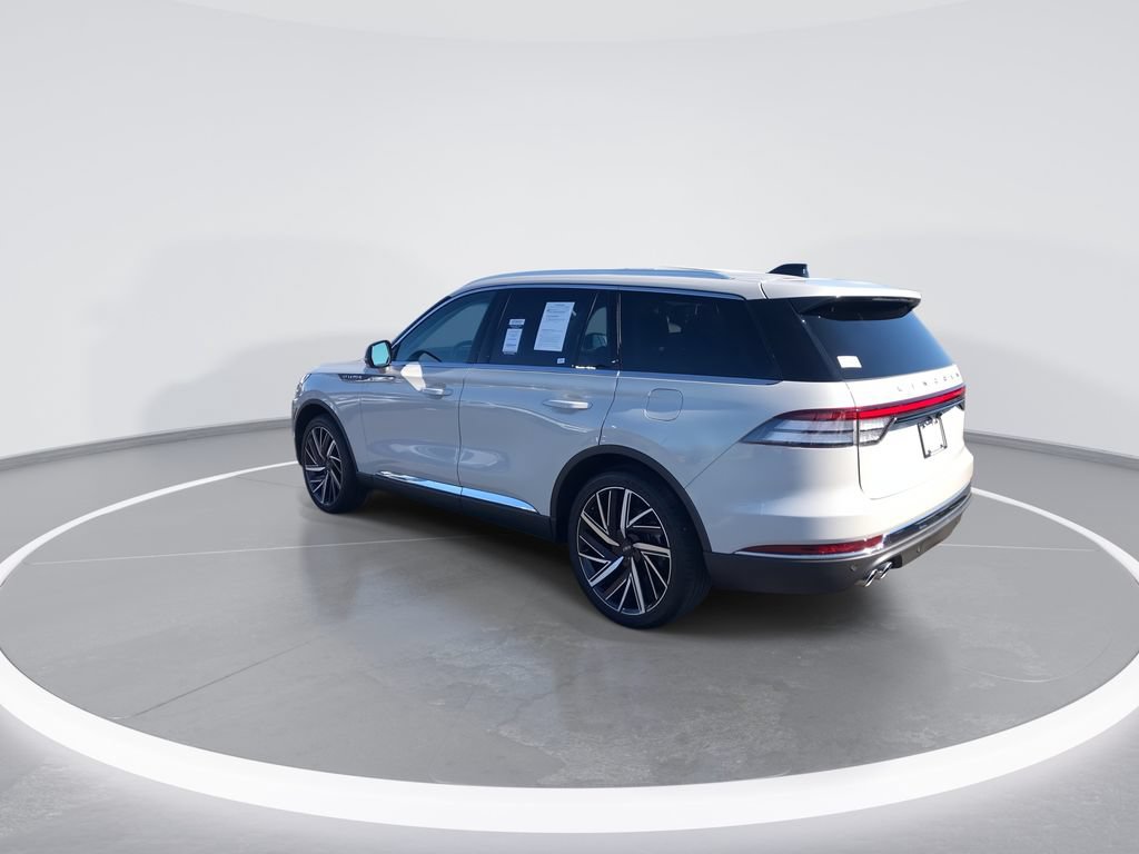 Used 2025 Lincoln Aviator Reserve w/ Equipment Group 201A AWD/4WD image 6