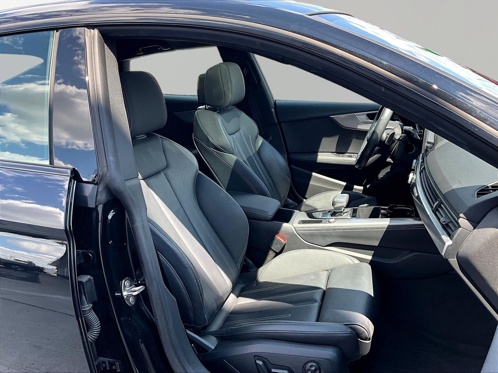 Used 2023 Audi A5 2.0T Premium Plus w/ Premium Plus AWD/4WD image 29