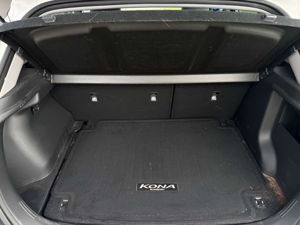 Used 2022 Hyundai Kona SEL w/ Convenience Package FWD image 9