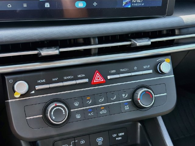 New 2026 Hyundai Tucson SE FWD image 15