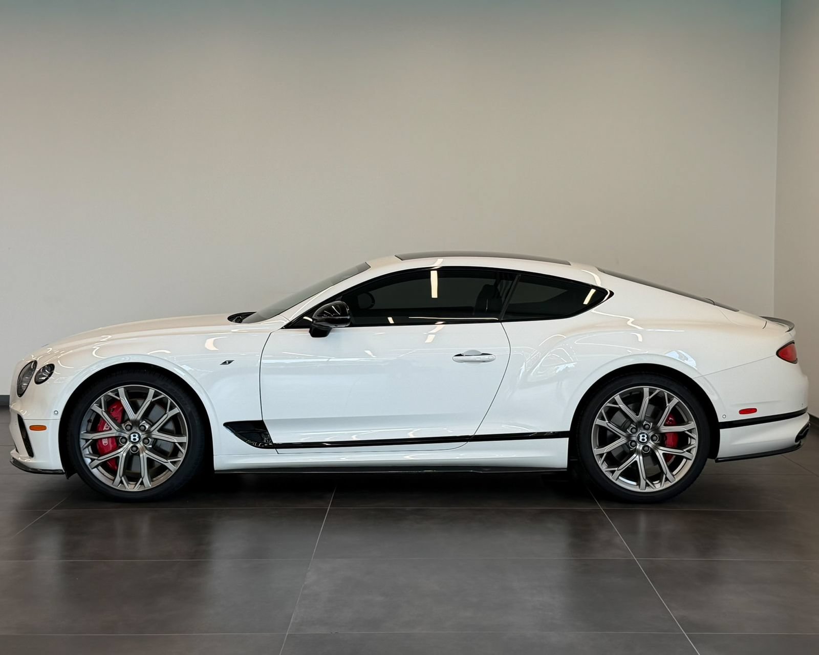 Used 2023 Bentley Continental GT S AWD/4WD image 5