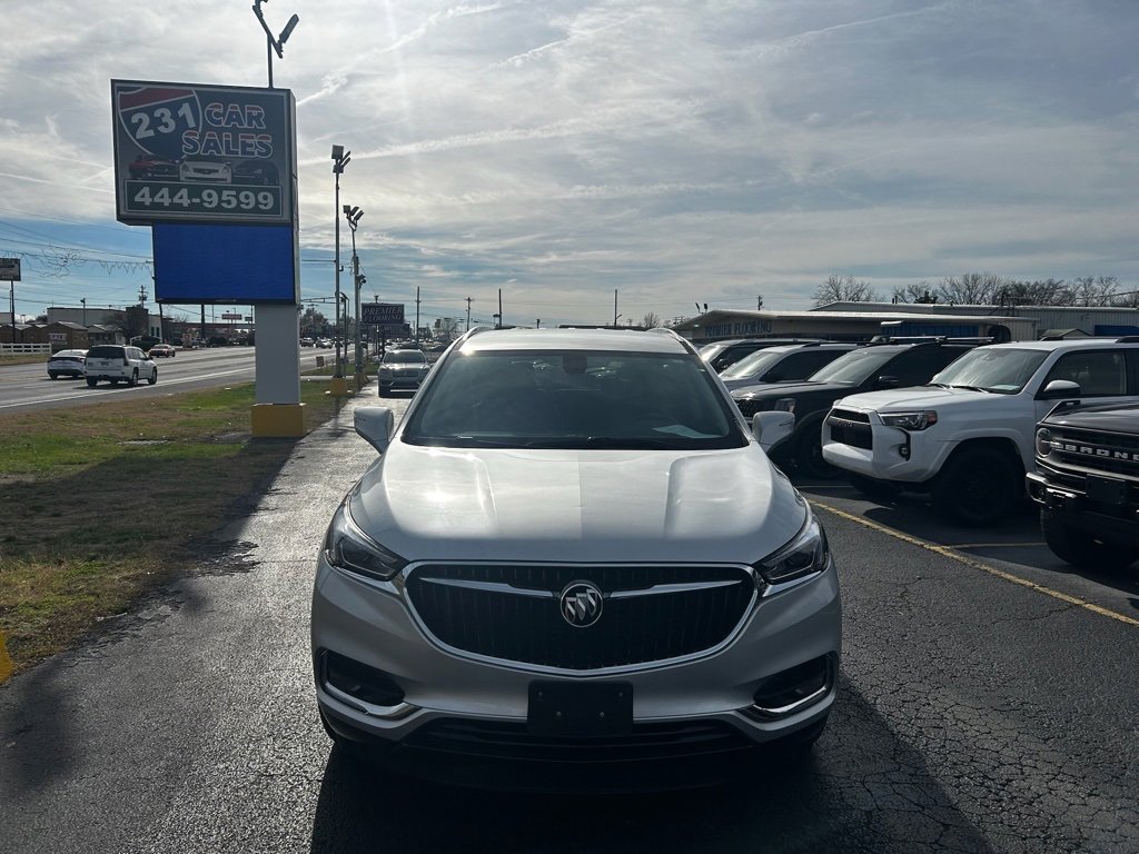 Used 2019 Buick Enclave Essence image 8