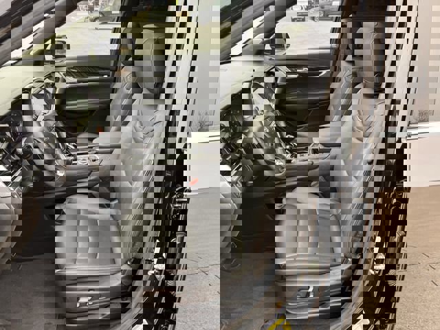 Certified 2023 Cadillac XT6 Premium Luxury image 22