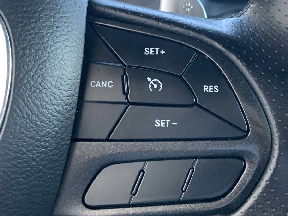 Used 2022 Dodge Challenger GT image 16
