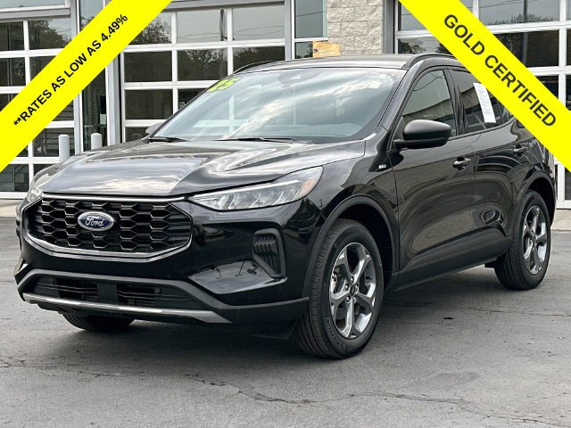 Certified 2025 Ford Escape ST-Line w/ Tech Pack #1 AWD/4WD image 4