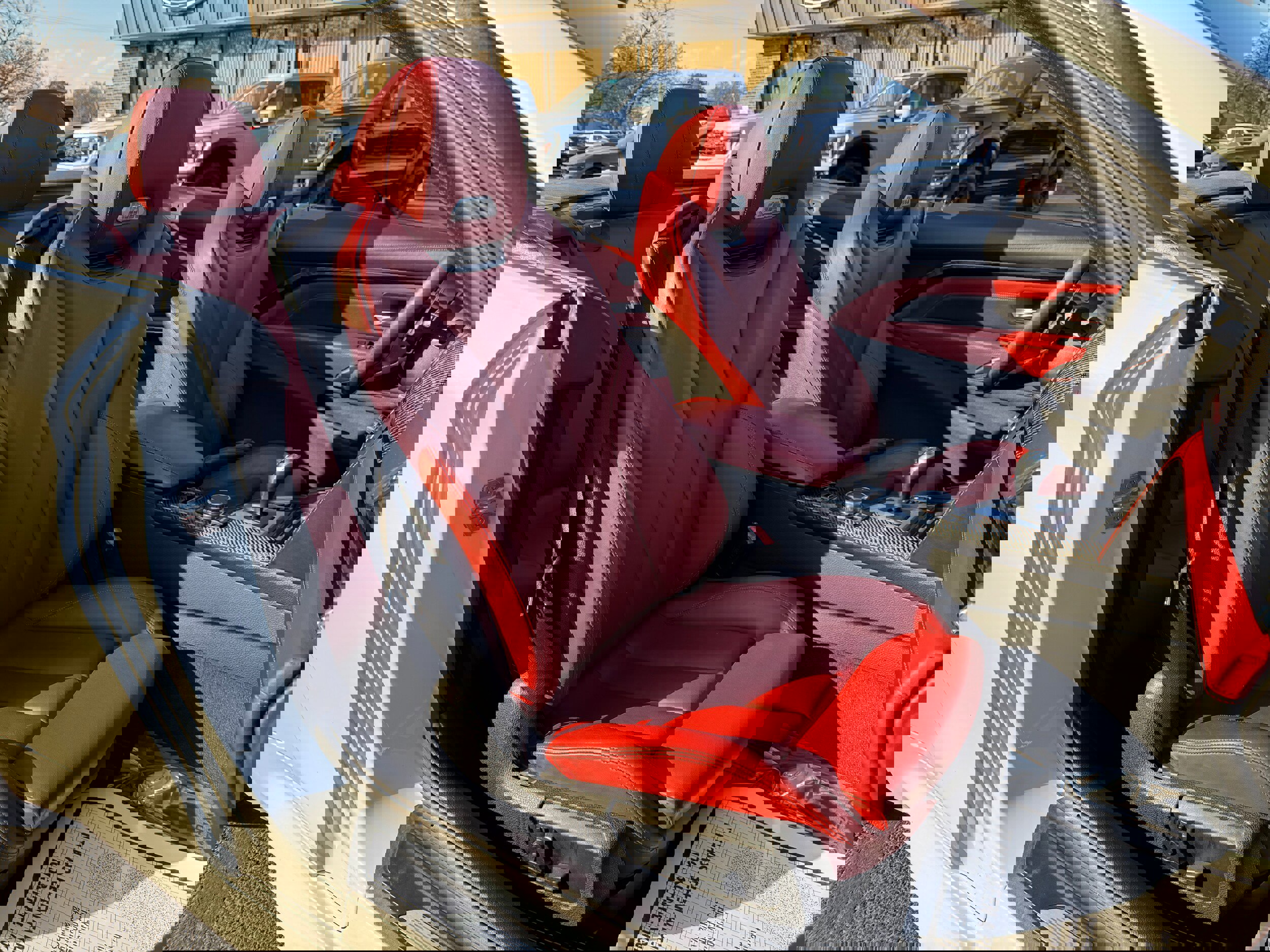 Used 2015 BMW M4 Convertible image 13