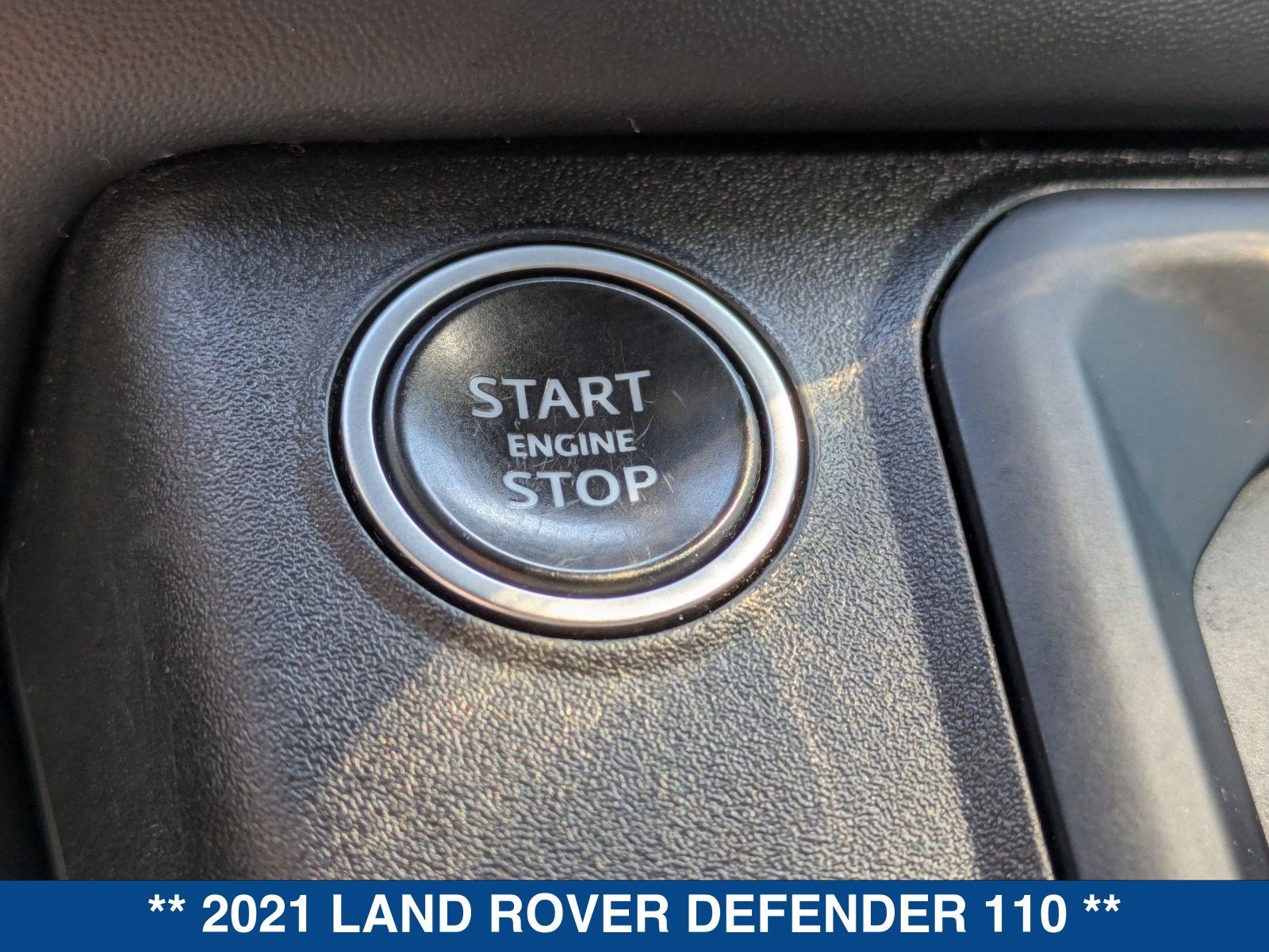 Used 2021 Land Rover Defender 110 X-Dynamic HSE AWD/4WD image 35