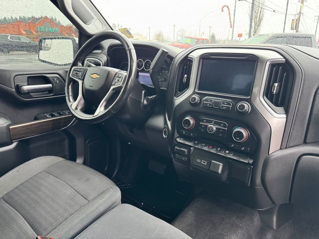Used 2019 Chevrolet Silverado 1500 LT w/ All-Star Edition image 11