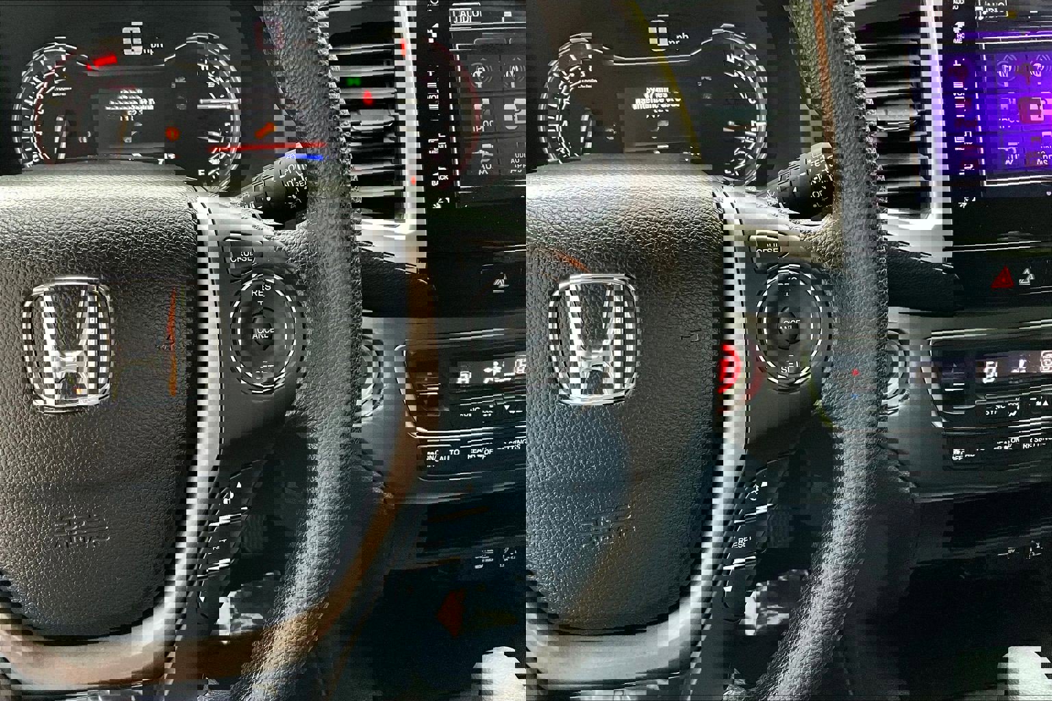 Used 2018 Honda Pilot EX image 12