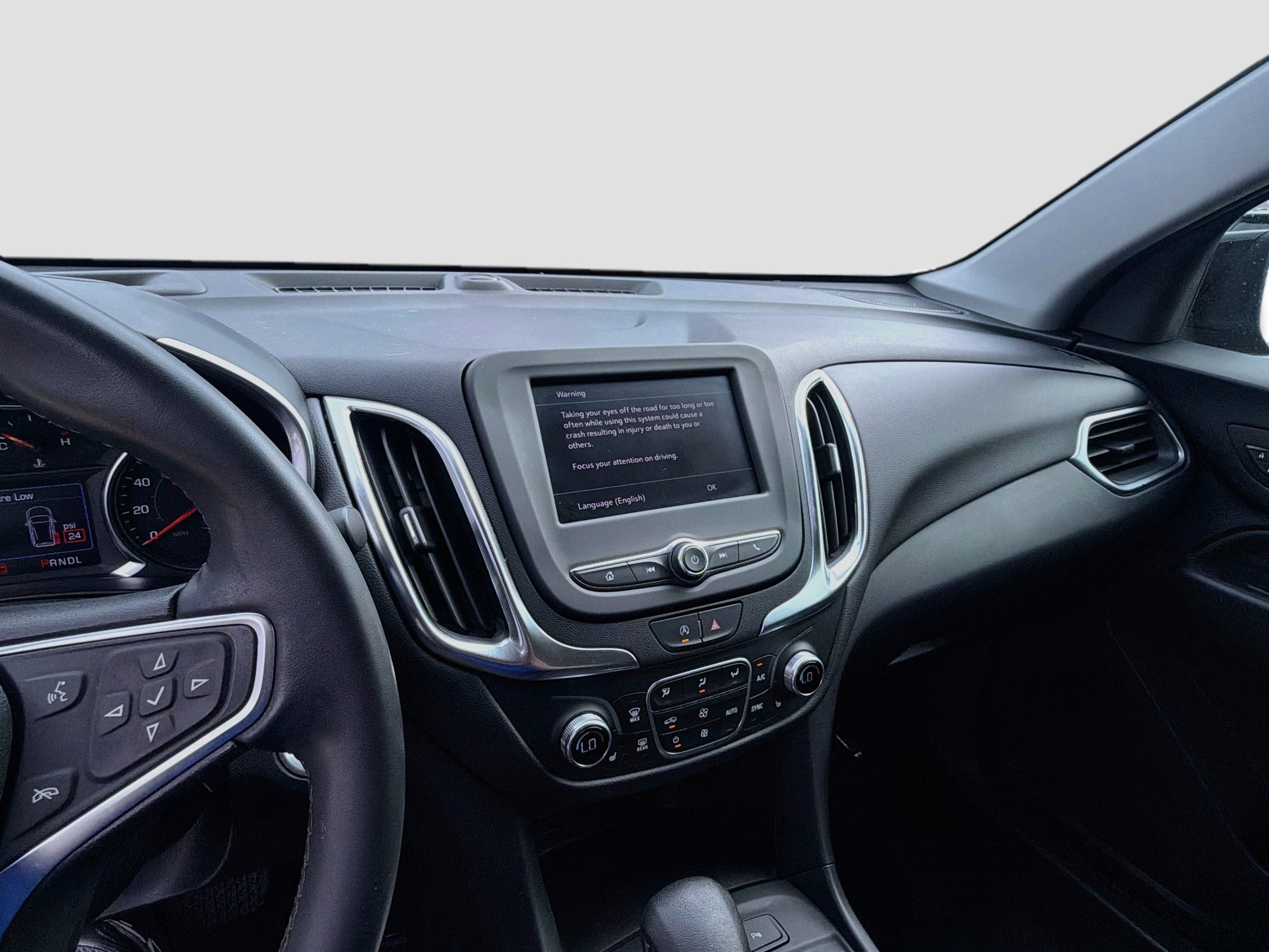 Used 2024 Chevrolet Equinox LT FWD image 12
