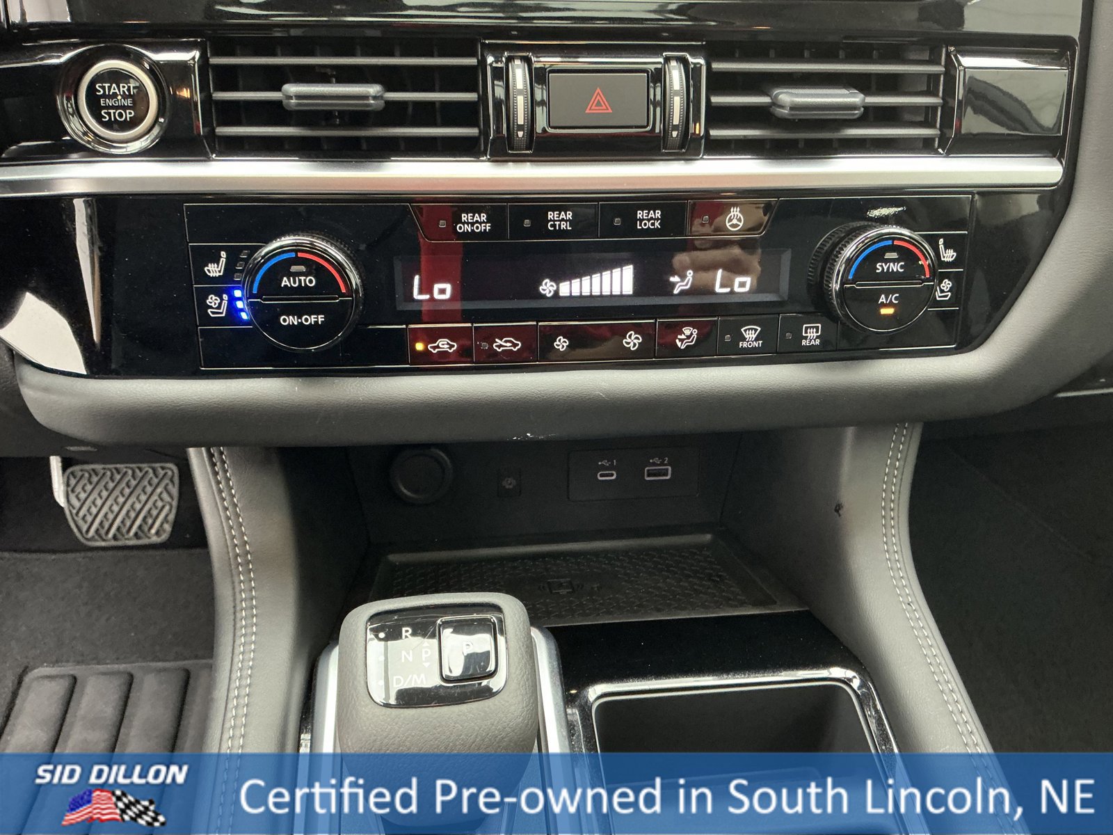 Used 2024 Nissan Pathfinder Platinum image 12