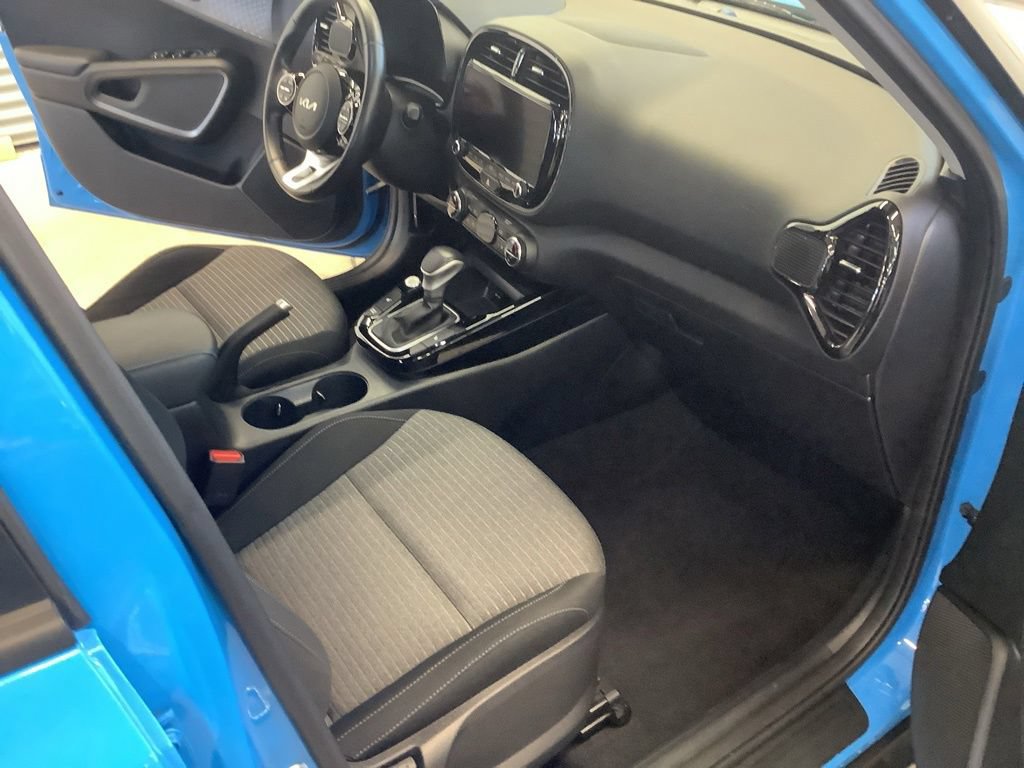 Certified 2024 Kia Soul EX FWD image 19