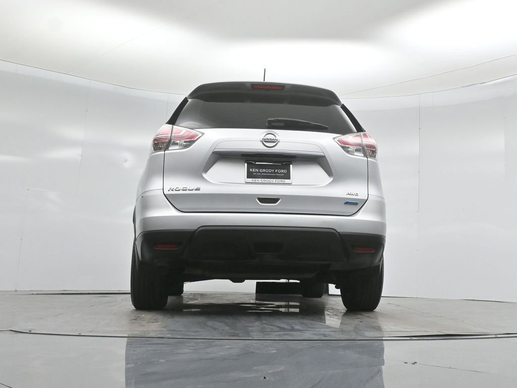 Used 2014 Nissan Rogue S image 47