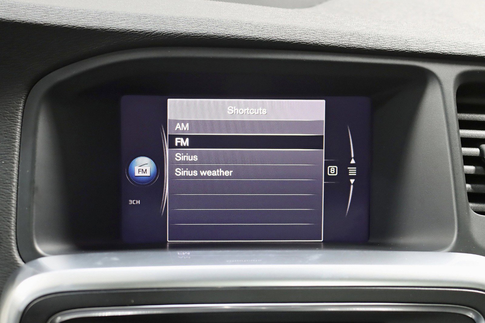 Used 2018 Volvo V60 T6 Polestar image 22