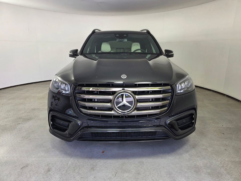 New 2026 Mercedes-Benz GLS 450 4MATIC image 2