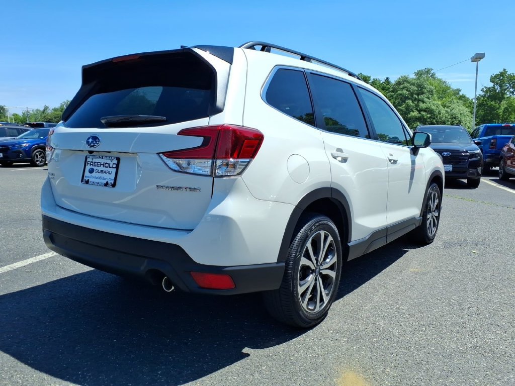 Used 2024 Subaru Forester Limited AWD/4WD image 22