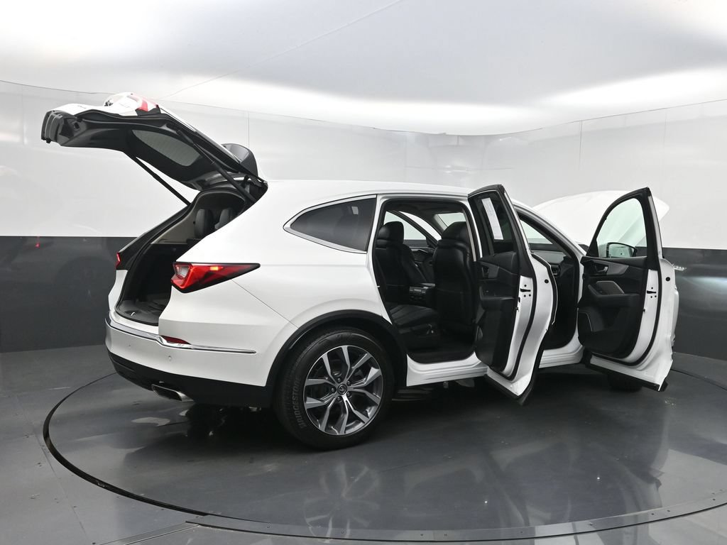 Used 2023 Acura MDX w/ Technology Package AWD/4WD image 44