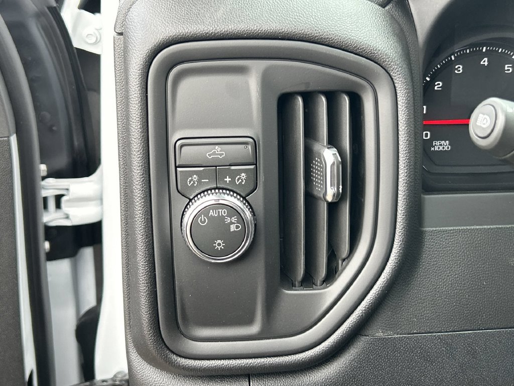 New 2026 GMC Sierra 2500 Pro w/ Convenience Package RWD image 18