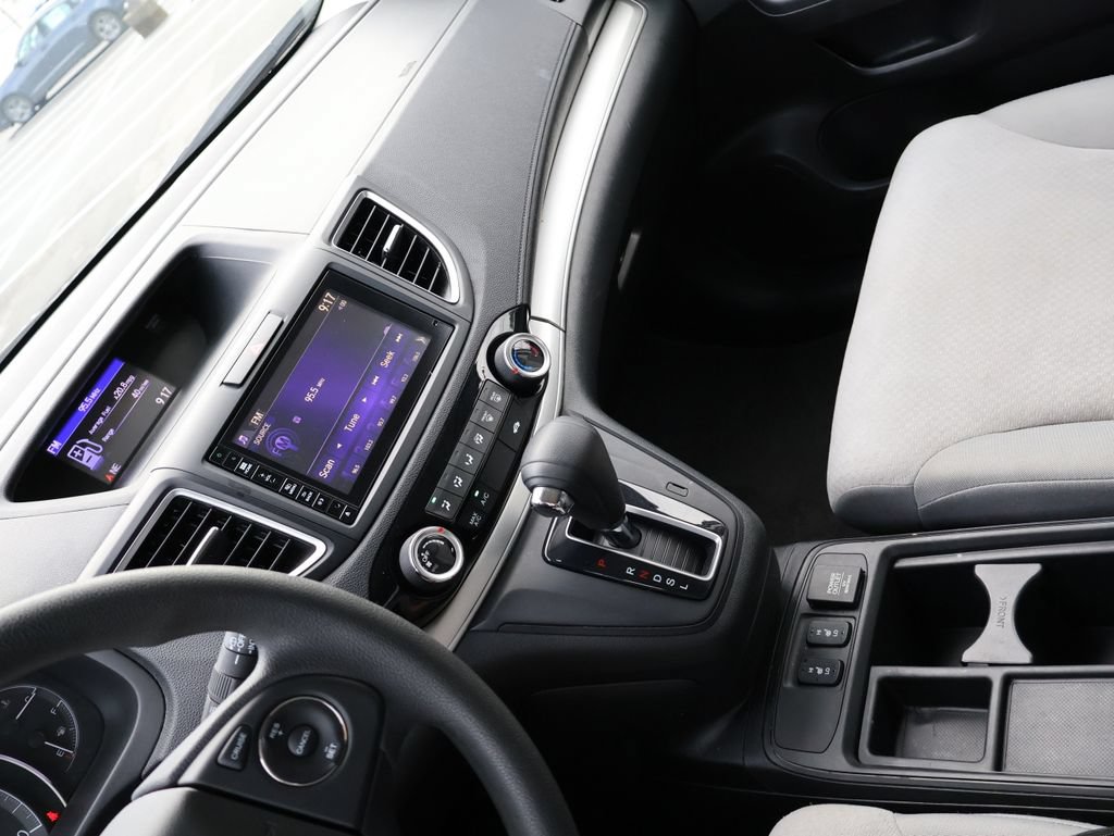 Used 2016 Honda CR-V EX image 18