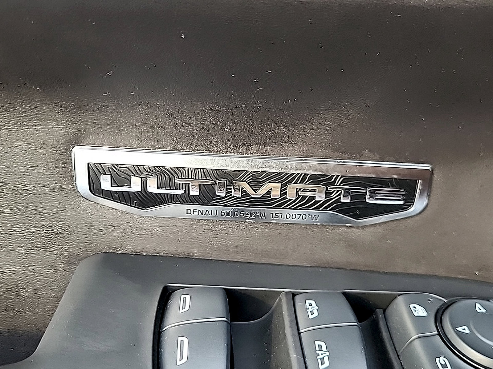 Used 2024 GMC Sierra 1500 Denali Ultimate AWD/4WD image 16