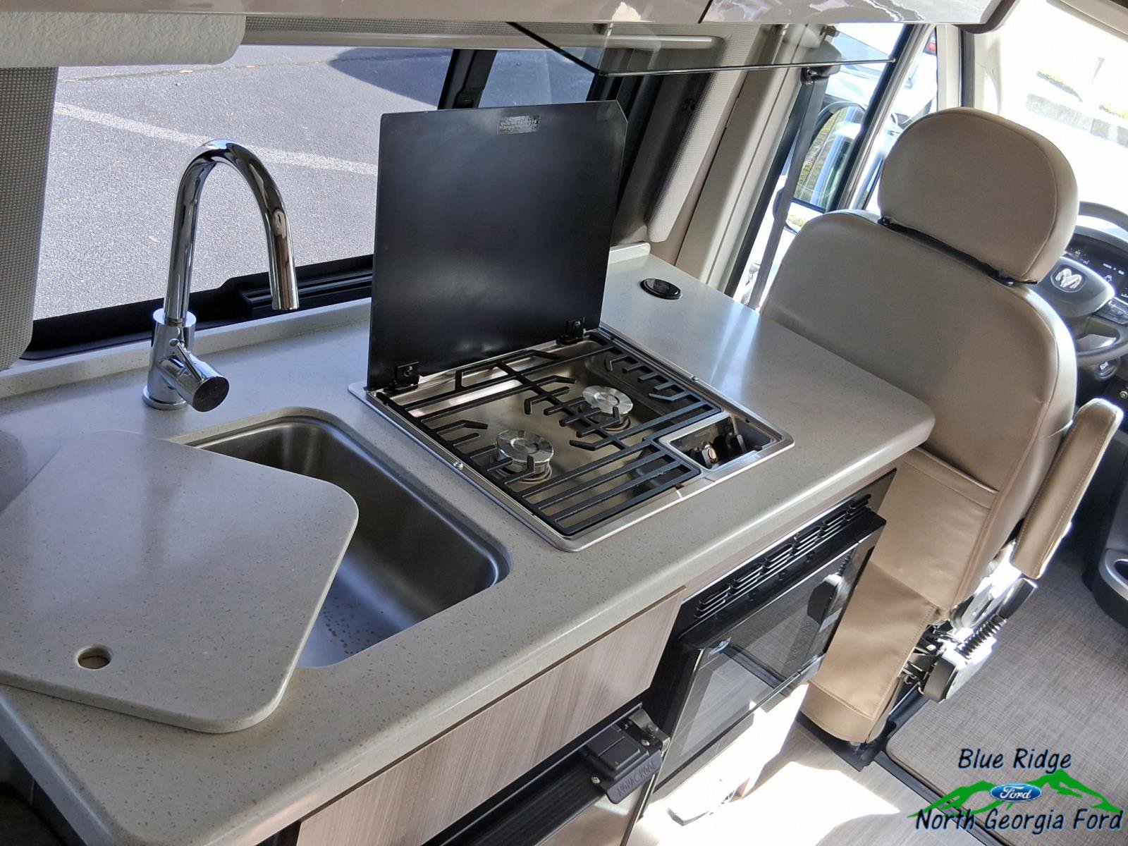 Used 2022 RAM ProMaster 3500 w/ Lane Management Group image 12